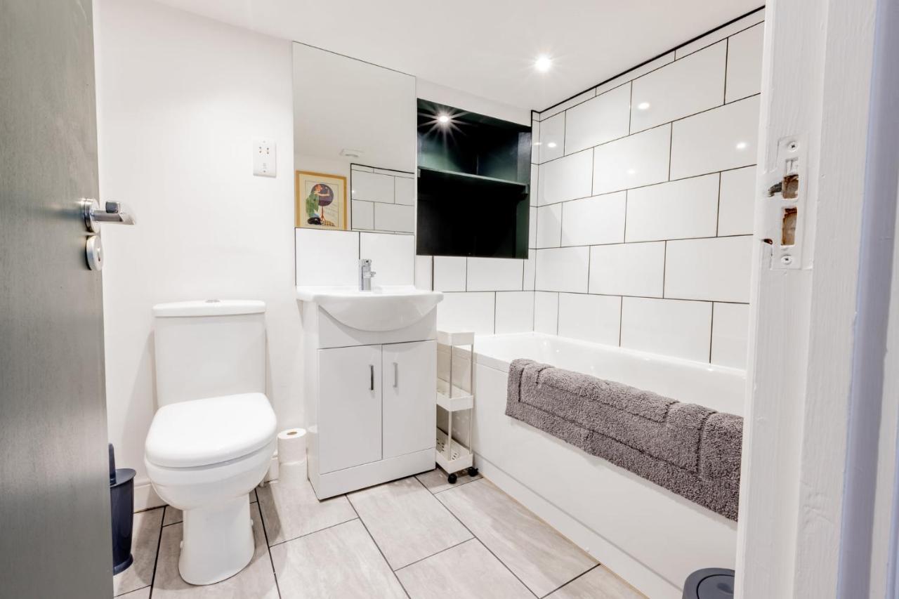Modern 2 Bedroom Queen Street Apartment Norwich Exterior photo